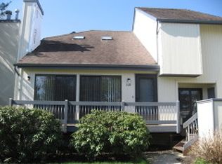 206 Locust Ln, Basking Ridge, NJ 07920