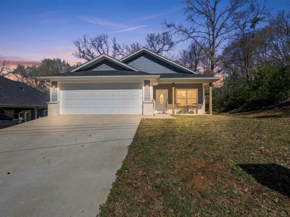 1126 E Oakwood St, Tyler, TX 75701