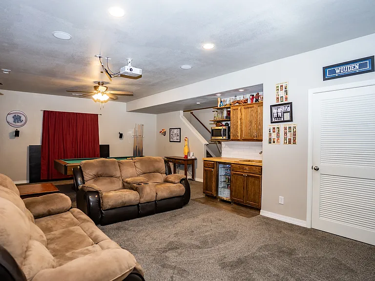 7437 Thorn Brush Way — Photo 39