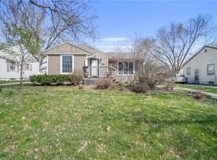 1815 61st St, Des Moines, IA 50322