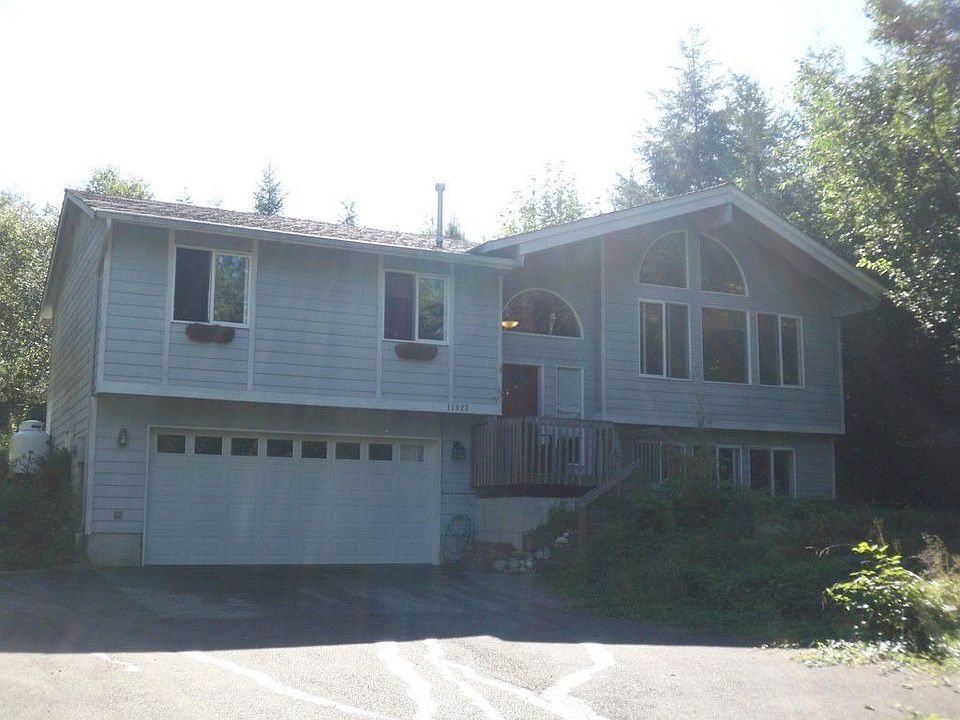 1st image of 11027 123rd Ave NE