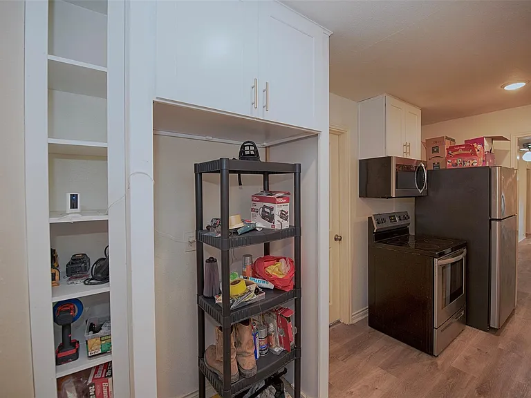 2802 Canfield St — Photo 15