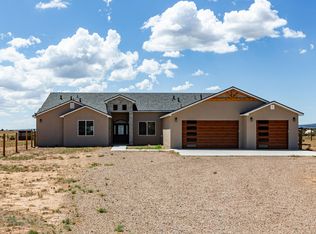 8 Northland Meadows Pl, Edgewood, NM 87015