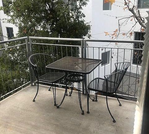 5th image of 101 Market St Unit 322