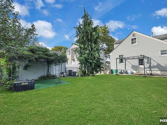 5th image of 14-19 4th Street