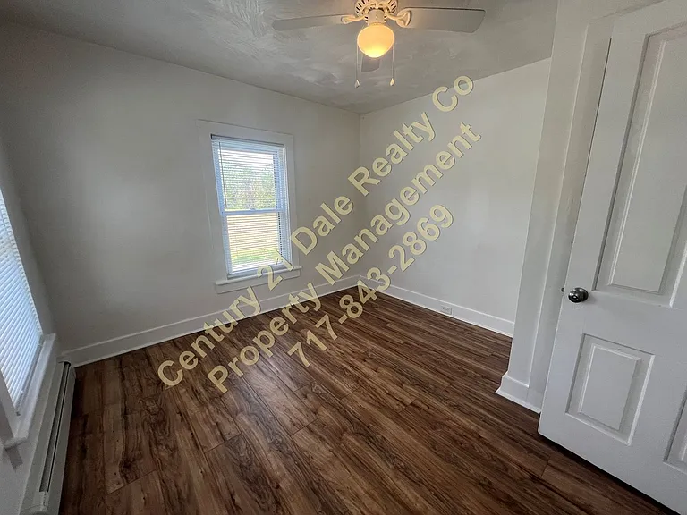 7322 Lincoln Hwy — Photo 15