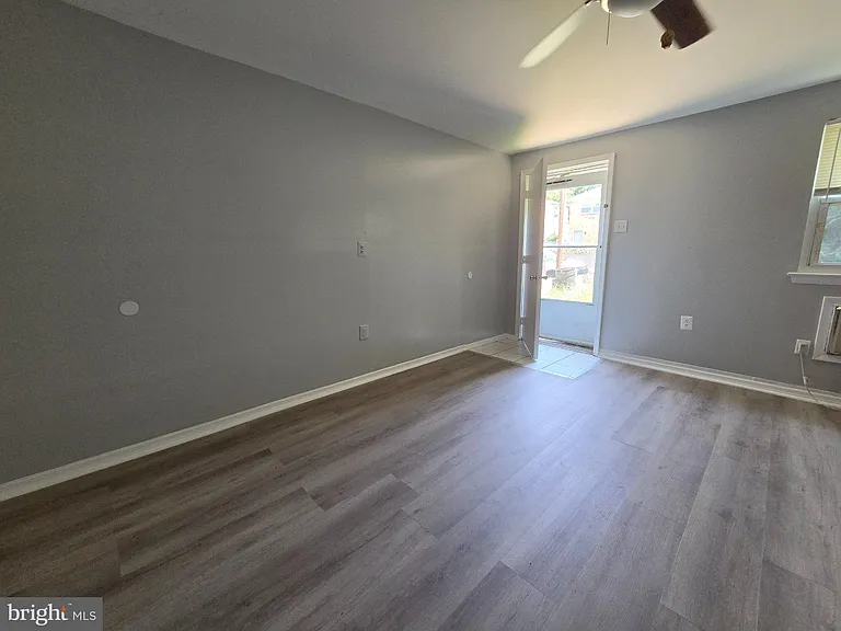 Foster St — Photo 5