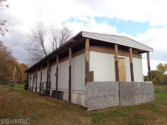 3rd image of 11583 S Walnut Ave