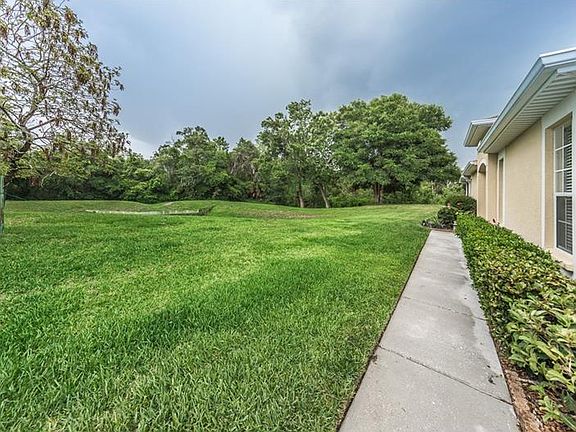 2nd image of 10641 Ashford Oaks Dr