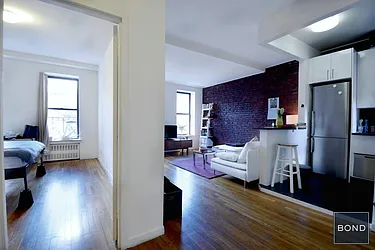 Rented by Bond New York