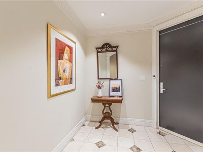 2660 Peachtree Rd NW APT 32G, Atlanta, GA, 30305