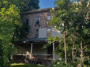 40-42 Woodlawn Ave, Massena, NY 13662