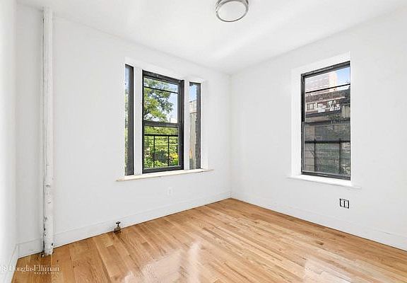 4th image of 3381 Broadway #21R