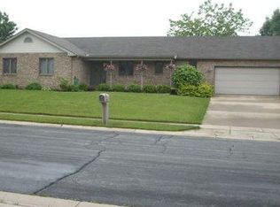 205 Onyx Dr, Anna, OH 45302