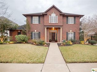 411 Edgewater, Victoria, TX 77904