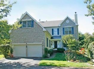 136 Palmer Brg, Fairfield, CT 06824