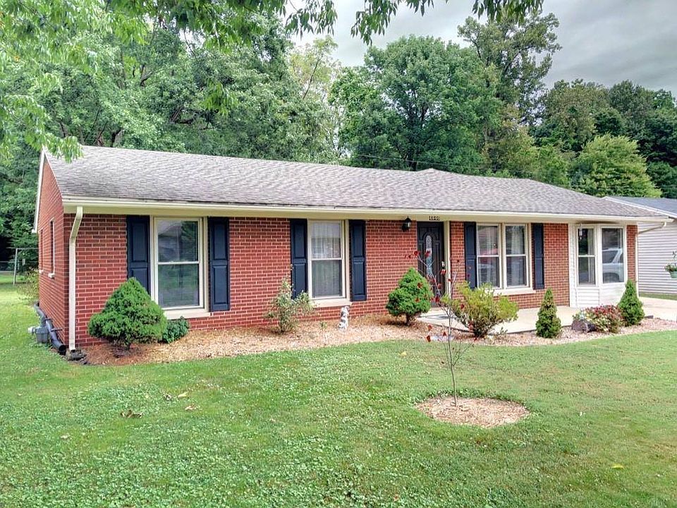 1st image of 4846 Cambridge Dr