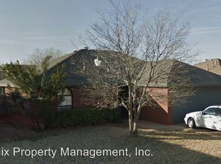 2115 92nd St, Lubbock, TX 79423