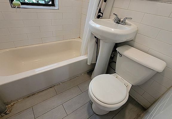 4th image of 422 E 148th St APT 3E