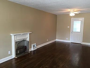 2nd image of 1902 N Main St