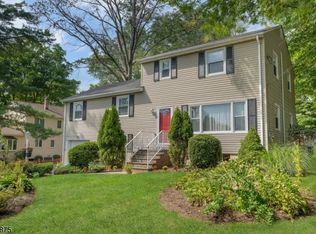 45 Ridge Rd, Morristown, NJ 07960