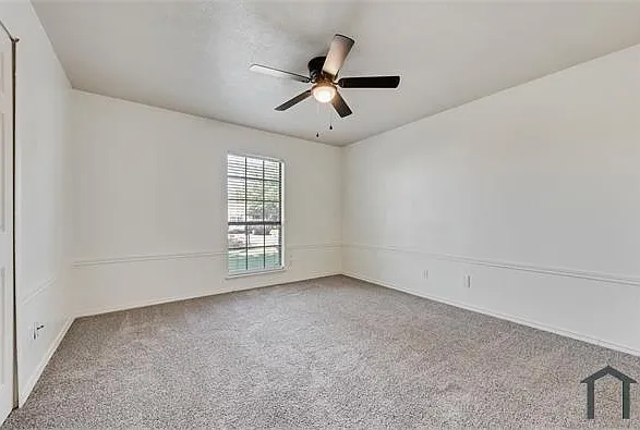 515 Forestwood Dr — Photo 16
