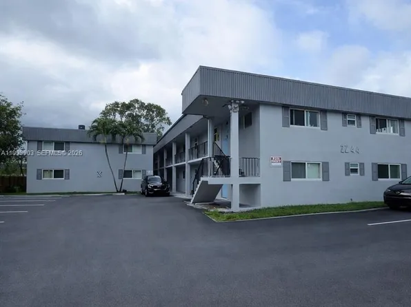 2244 Madison St, Hollywood, FL