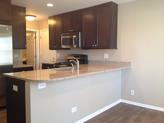 4th image of 114 Bent Creek Ct #4