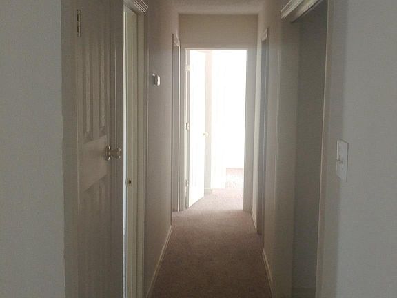 5th image of 408 Shadow Lawn Ct