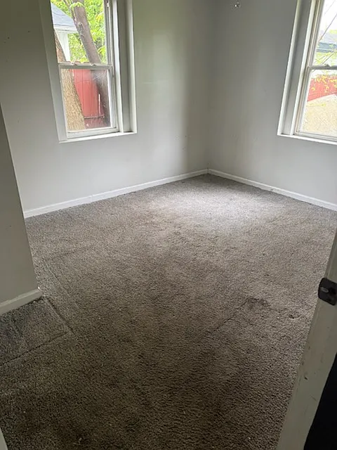 2 bed, 1035 sqft, $1,700 — Photo 2