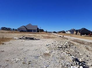 880 San Saba Ct E, Midlothian, TX 76065