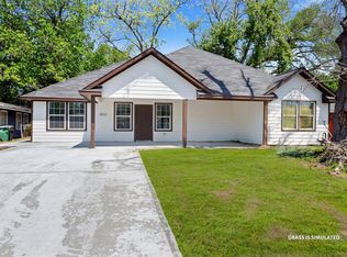 5811 Northridge Dr, Houston, TX 77033
