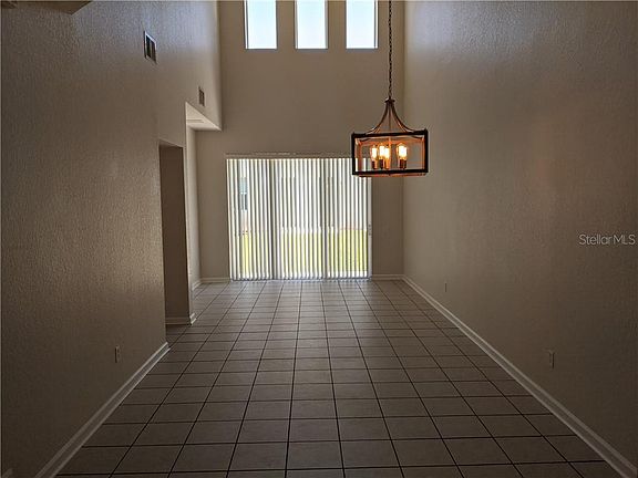 5th image of 1124 Shallcross Ave #1