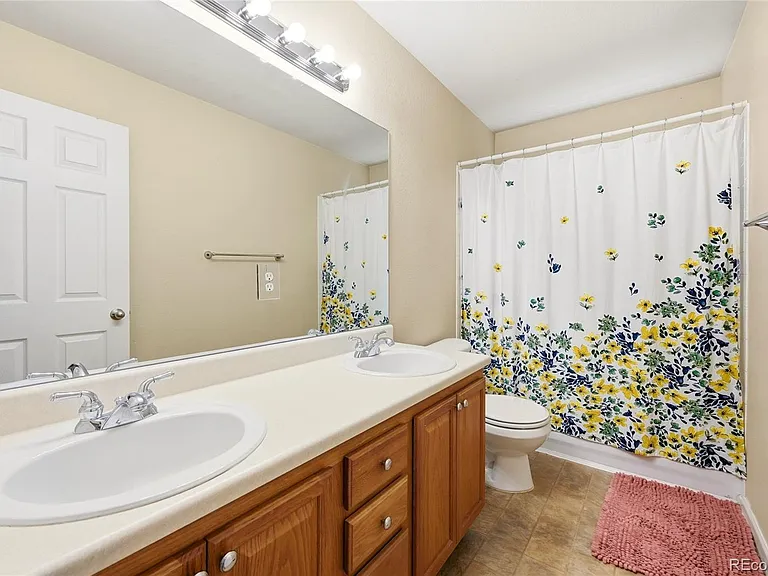 5504 E Burlington Dr — Photo 29