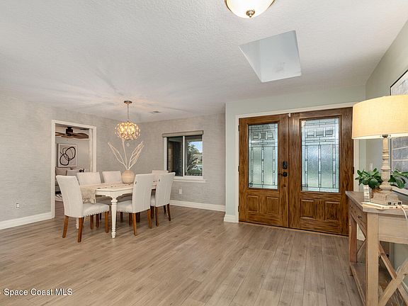 4th image of 115 Dune Ln