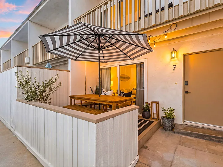 1311 La Palma St #7 — Photo 21