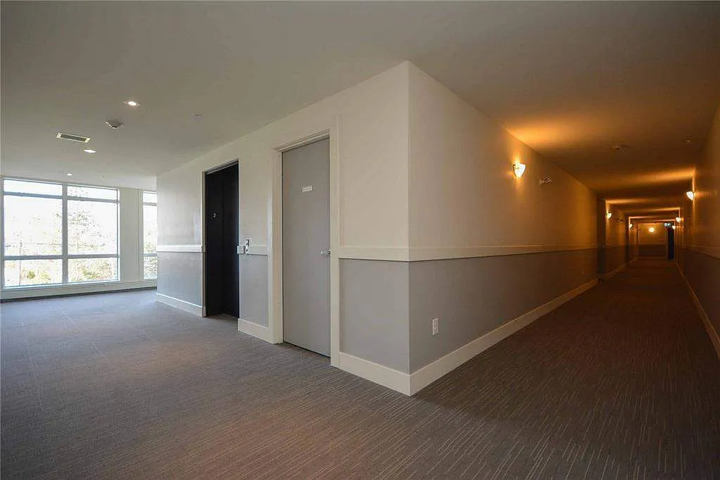 Symphony Suites Apartments — Photo 4