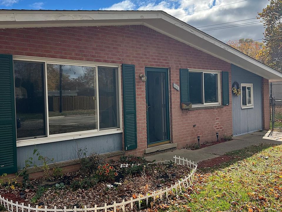 1st image of 539 Forest St
