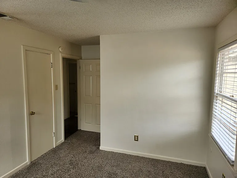 2167 Bridge Ave — Photo 14