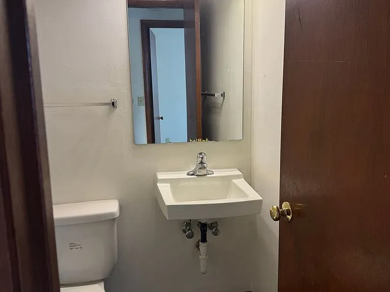 College Park Apartments — Photo 56