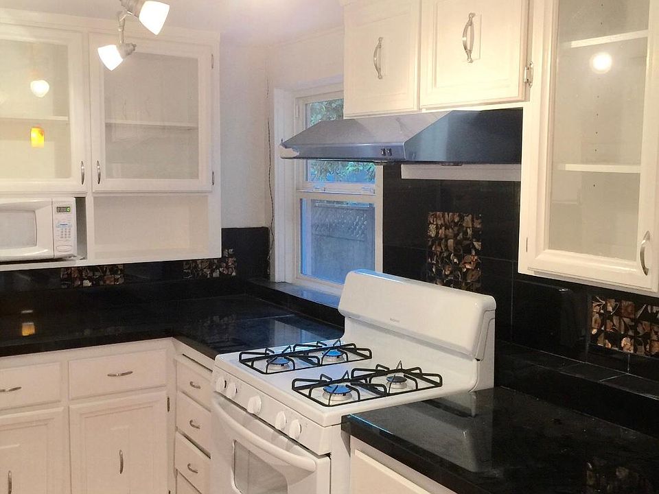 Kitchen shared 