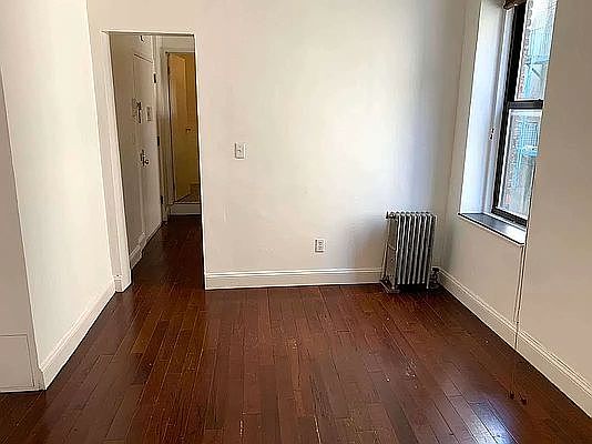 5th image of 57 Pitt St APT 6