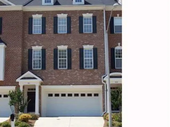 321 Bridgegate Dr, Cary, NC 27519