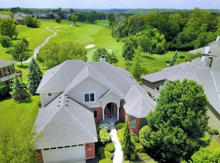 897 Old Course Ln, Cincinnati, OH 45245