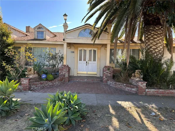 13546 Sarah St, Sherman Oaks, CA 91423