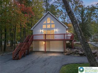 273 Four Seasons Dr, Drums, PA 18222