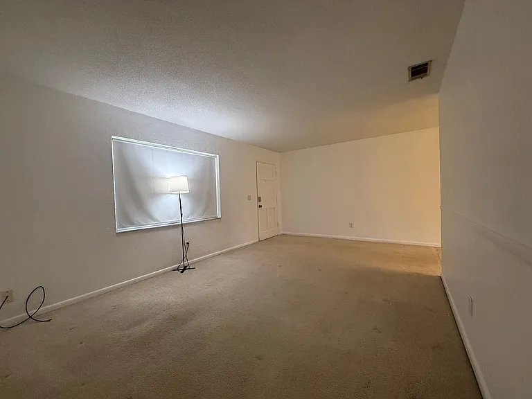 2610 Orange Tree Dr — Photo 17