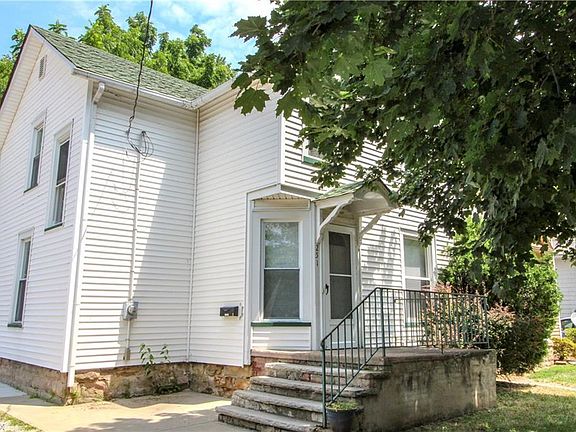 2nd image of 251 8th St