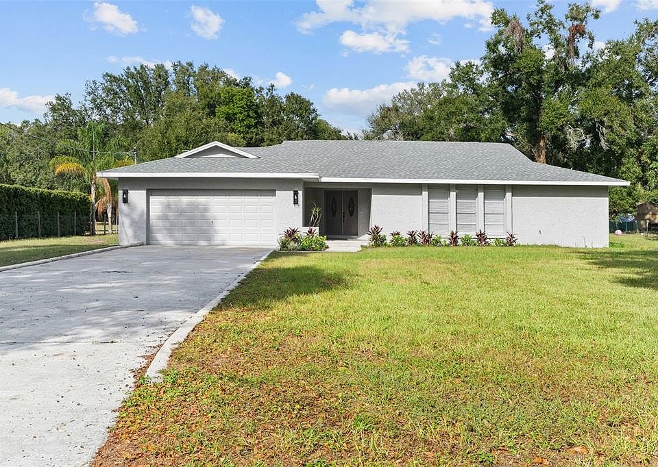 1st image of 1106 Hummingbird Ln