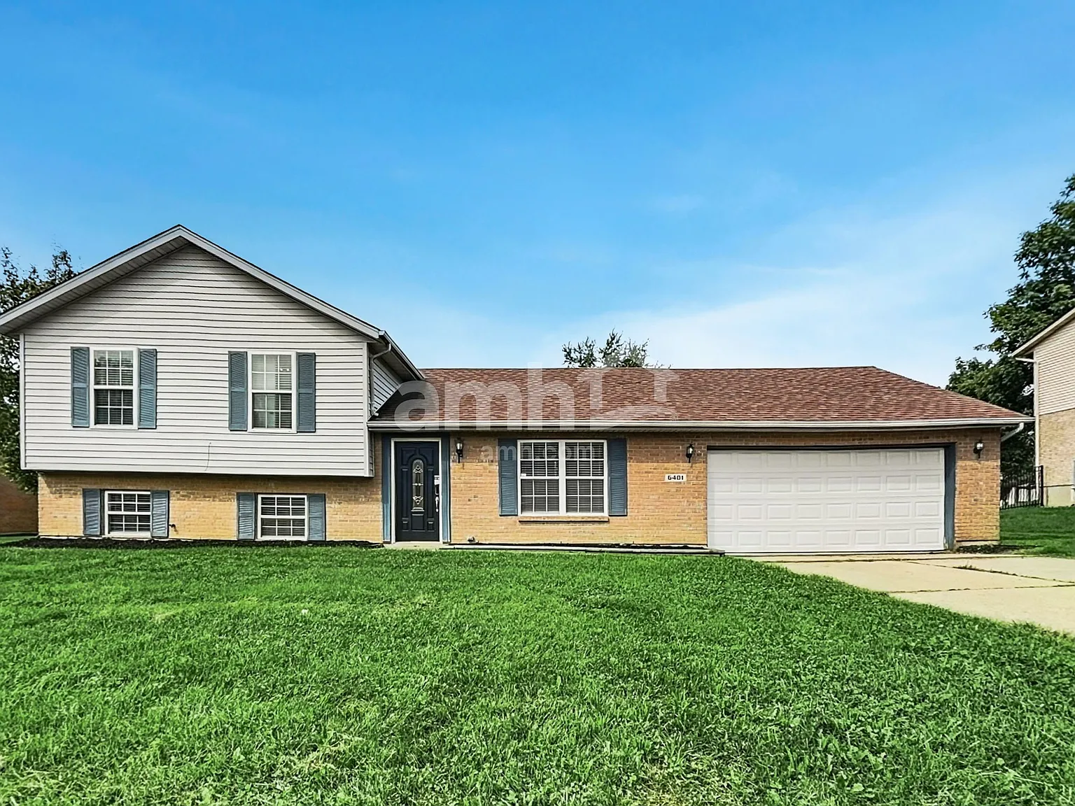 3 bed, 2.5 bath, 2046 sqft, $2,620 — Photo 1
